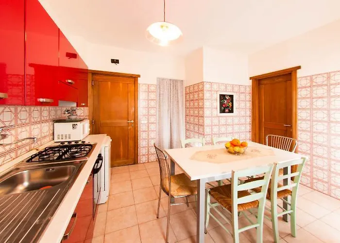 Via Genova 올비아