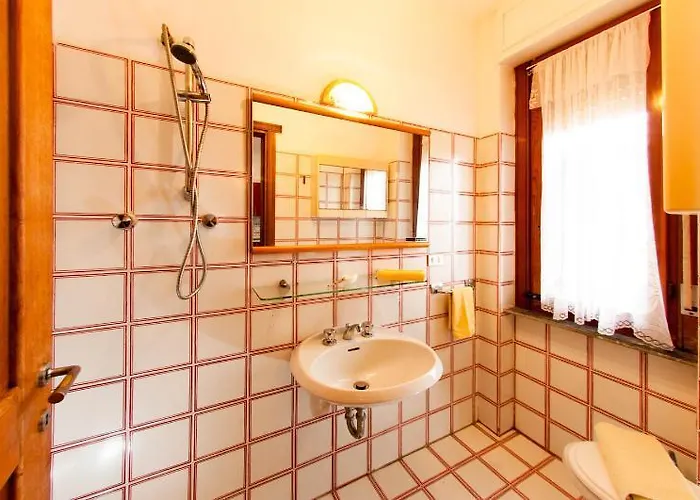 Via Genova * 올비아